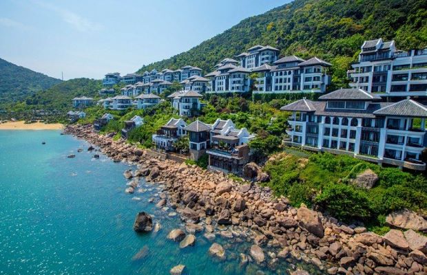 Top 10 khách sạn Đà Nẵng gần biển - Resort InterContinental Đà Nẵng Sun Peninsula