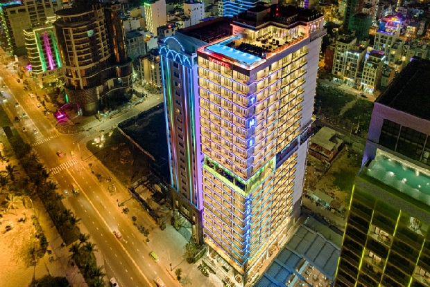 khách sạn Đà Nẵng 4 sao cao cấp